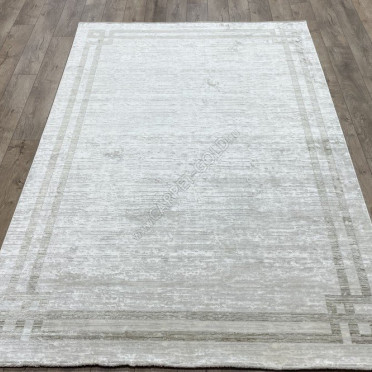 Z843A CREAM / K.BEJ MOTION